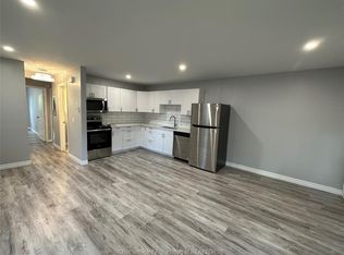 222 Saint Clair St #108, Chatham Kent, ON N7L3J7