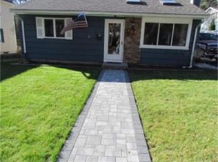 14 Talbot Ter, Uxbridge, MA 01569
