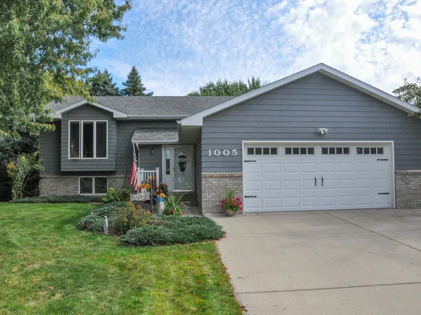 1005 Horner Ave, Brookings, SD 57006