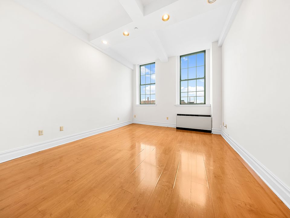 1st image of 45-02 Ditmars Blvd #408