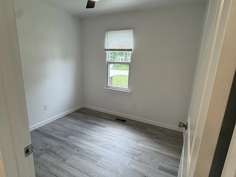 514 Meyer Rd — Photo 8