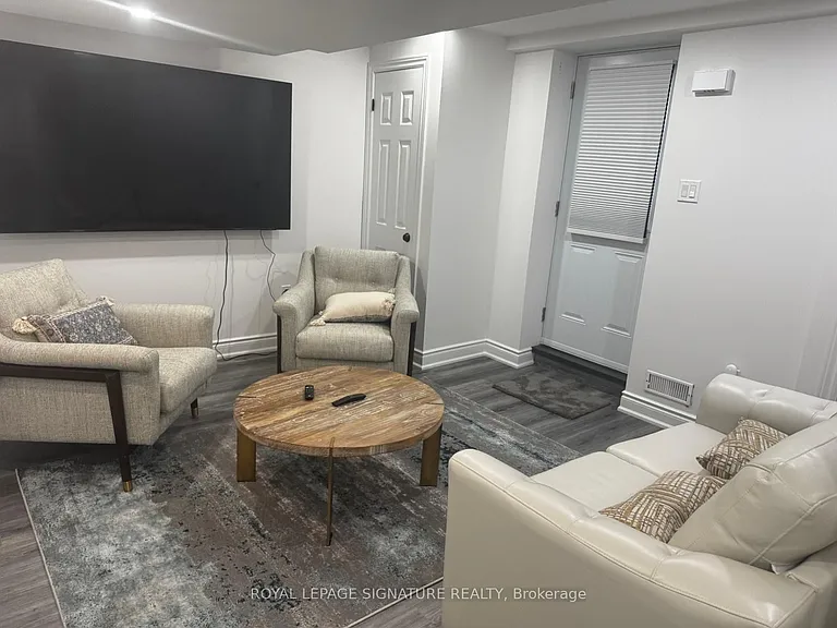 44 Isabella St #BASEMENT — Photo 4