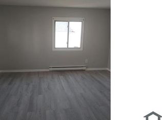 65 James St, Bridgeport, CT 06604