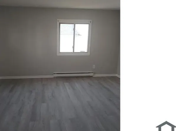 65 James St, Bridgeport, CT 06604