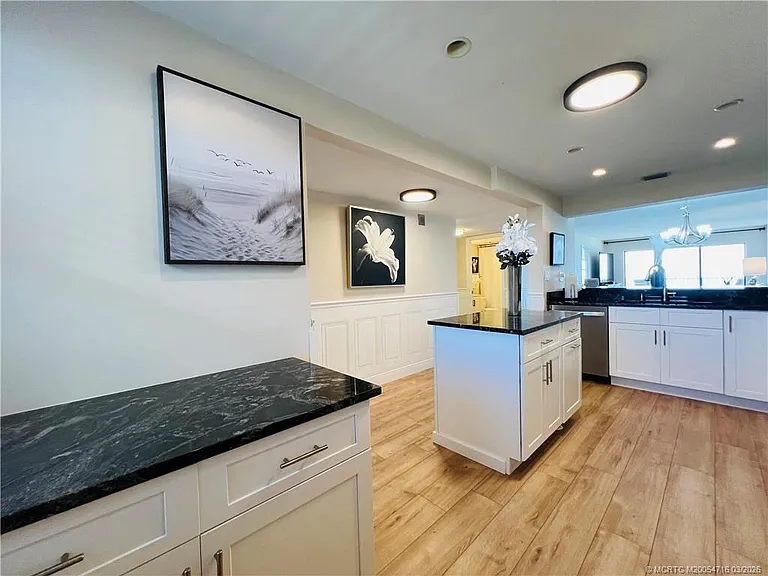 10044 S Ocean Dr #1005 — Photo 16