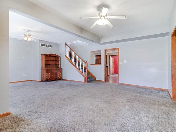 5th image of 208 N Newell St