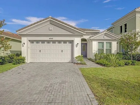 4645 Pumello Dr, Loxahatchee, FL 33470
