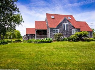 725 Saint George Rd, South Thomaston, ME 04858
