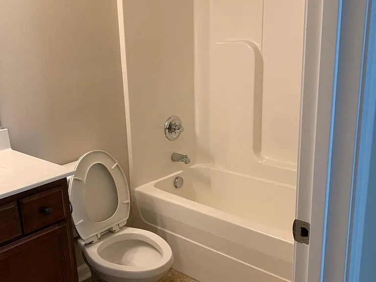 820 Melanie Ln — Photo 11