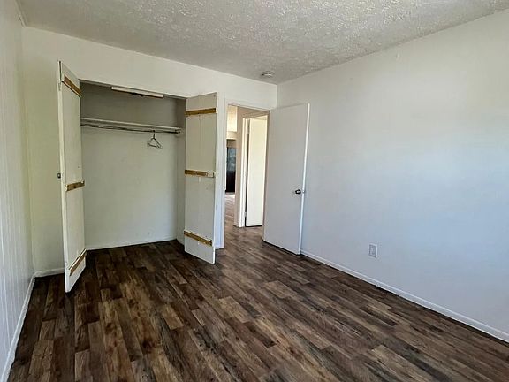 4th image of 6011 Vine St #1