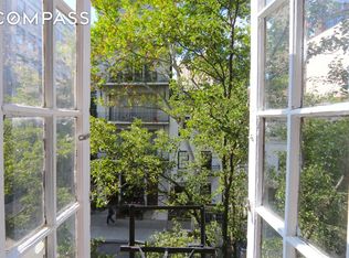 15 Christopher St APT 3, New York, NY 10014