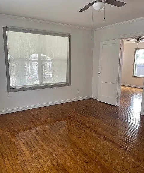 3819 Roseland Ave — Photo 17