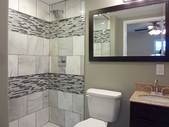5th image of 510 14th St APT 207