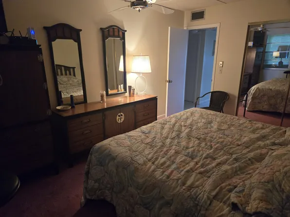 2023 Swansea Cres #B, Deerfield Beach, FL 33442