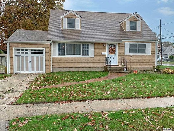 4th image of 34 N New York Dr