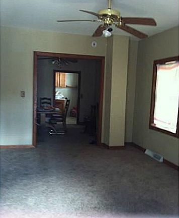 4th image of 1406 Fitchland Ave