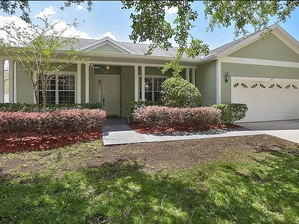1st image of 925 White Oak Way