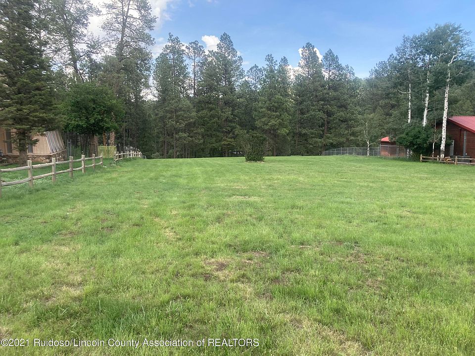 2nd image of 308 Country Club Dr