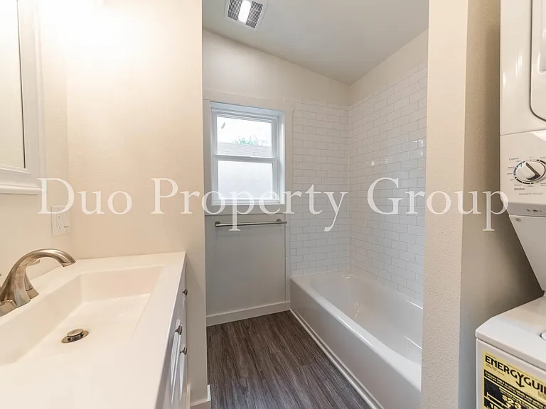 740 W 7th Aly — Photo 5