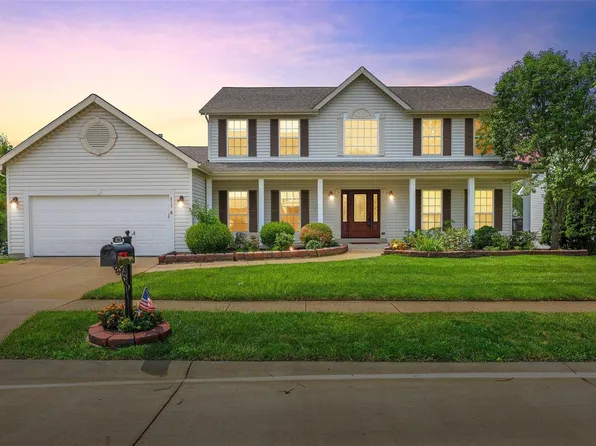 473 Westglen Village Dr, Ballwin, MO 63021