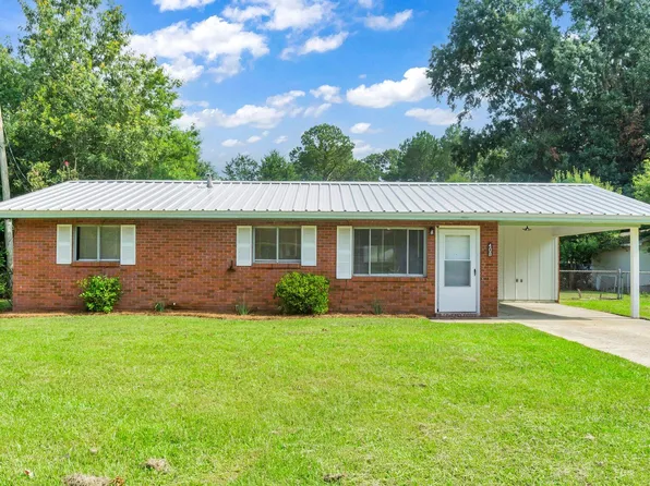 408 W Rankin St, Columbia, MS 39429