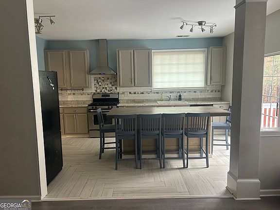 5th image of 3220 Waterplace Cv