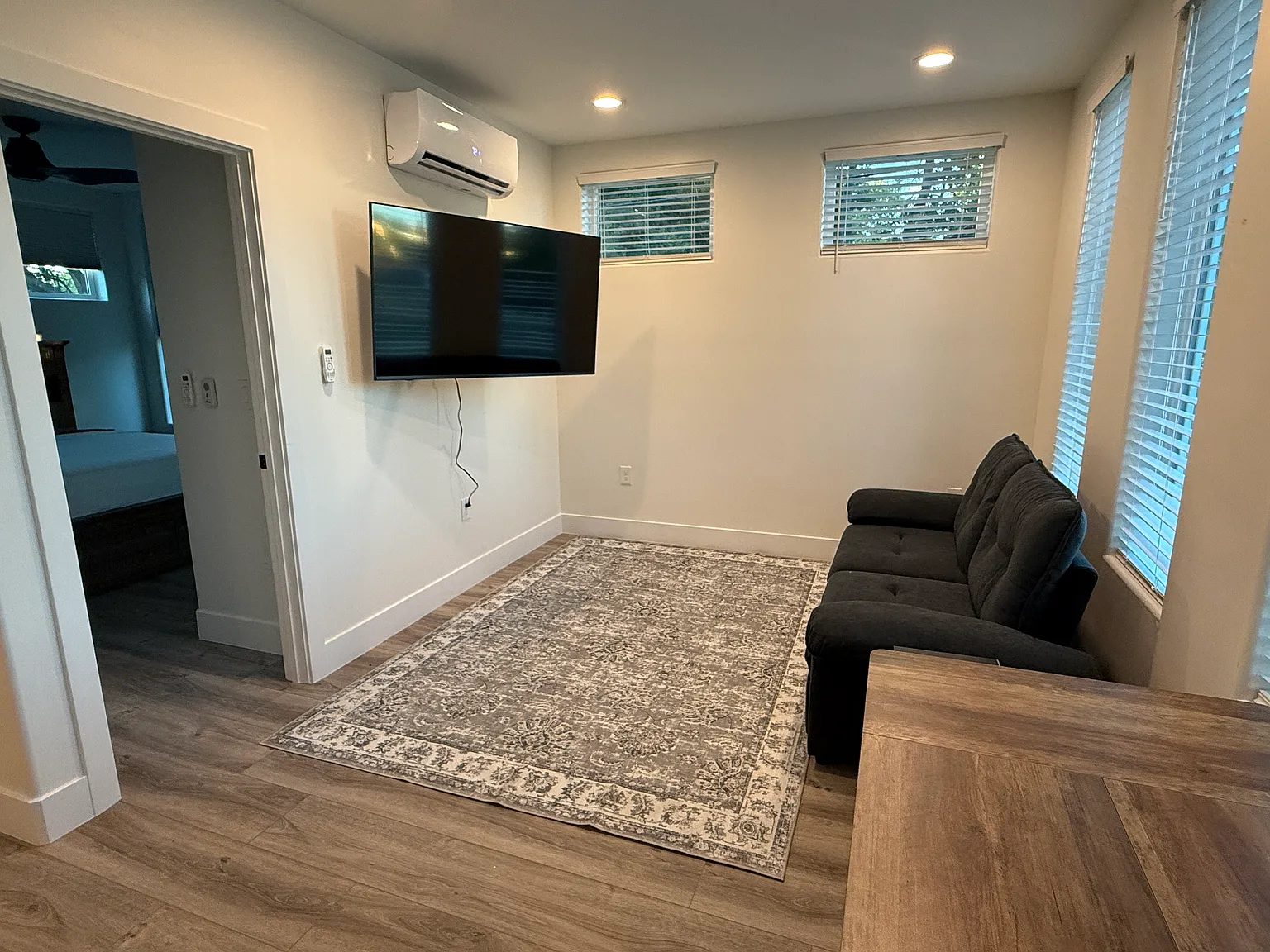 1 bed, 600 sqft, $2,700 — Photo 3
