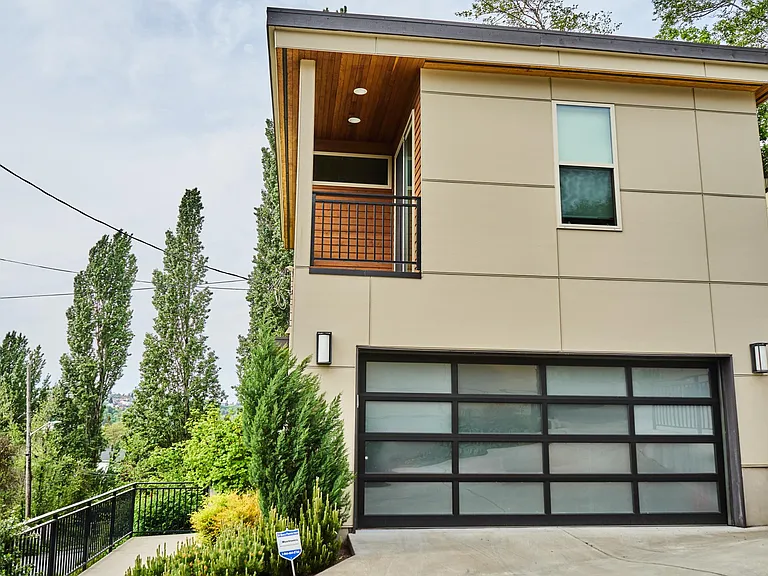 4524 23rd Ave SW — Photo 19