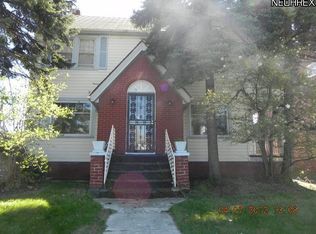 3816 Monticello Blvd, Cleveland Heights, OH