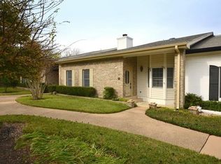4625 S Pinehurst Dr #D, Austin, TX 78747