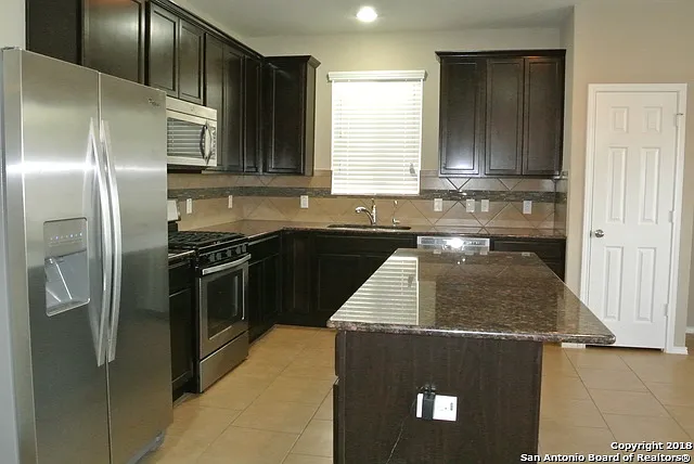 12843 Limestone Way — Photo 7