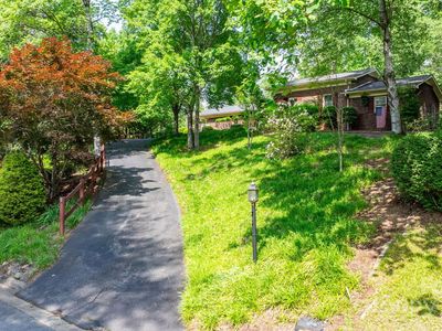 1461 Robinhood Dr, Morganton, NC, 28655