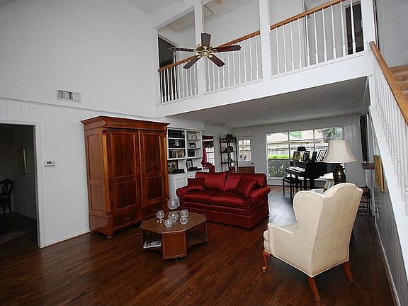 5th image of 18106 Vintage Wood Ln