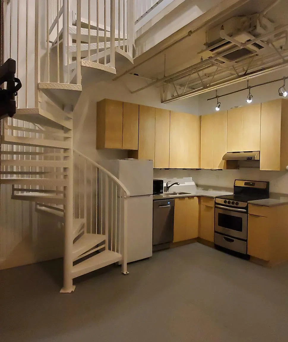 Studio, 500 sqft, $1,475 — Photo 3