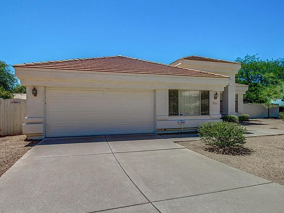 3rd image of 9113 E La Paloma Ct