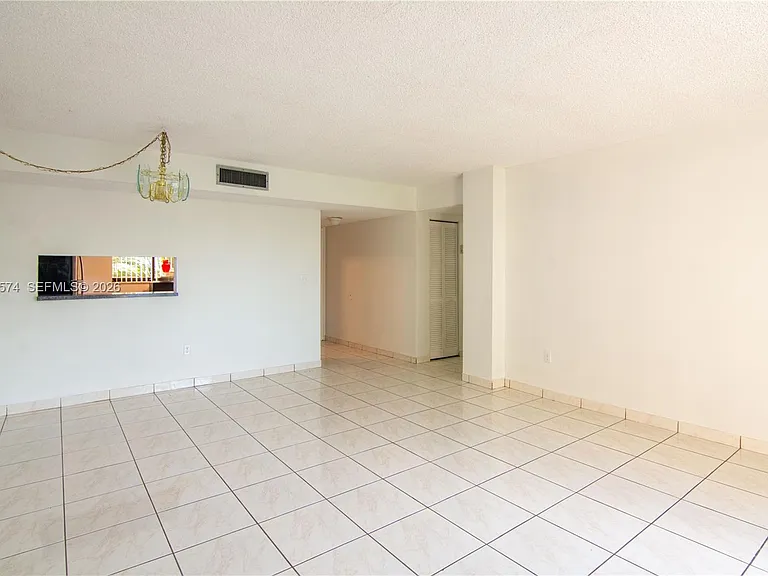 8600 SW 133rd Avenue Rd #320 — Photo 3