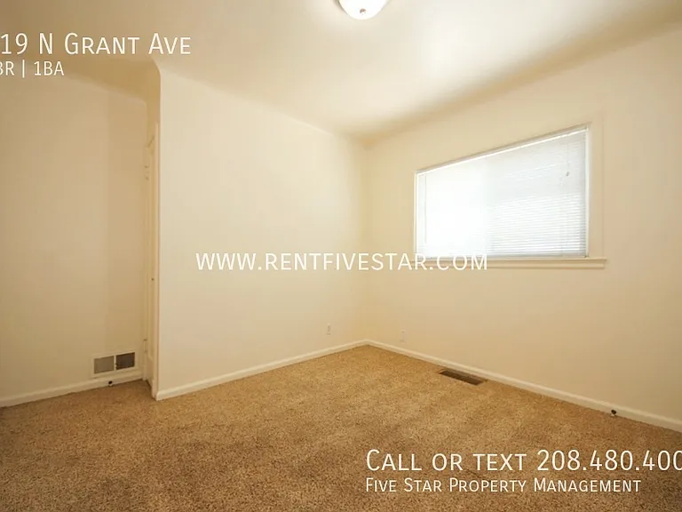 219 N Grant Ave — Photo 13