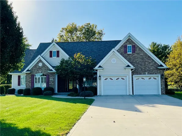 1705 Broadmoor, Mattoon, IL 61938