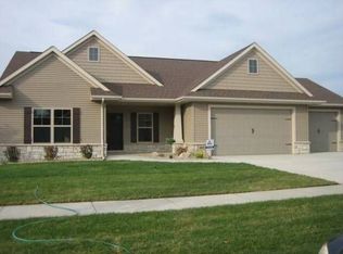 4818 Hay Field Ct SW, Cedar Rapids, IA 52404