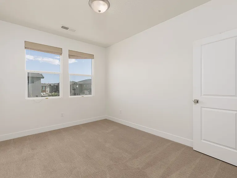 2753 E Gray Birch Dr — Photo 18