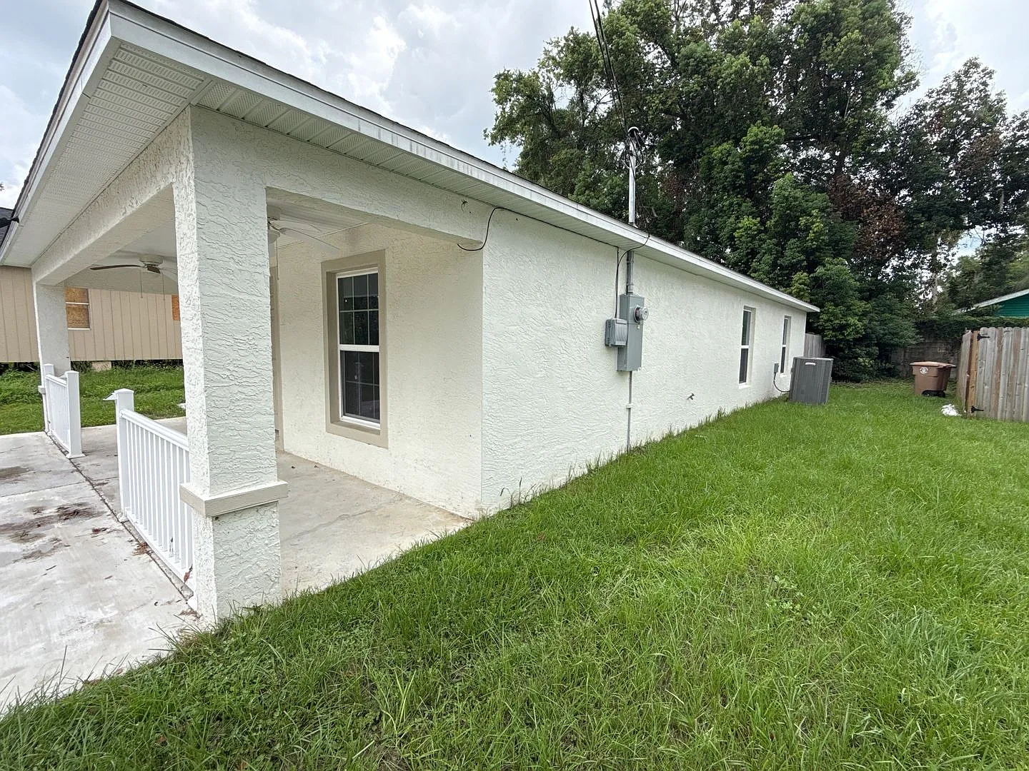 Coming Soon Modern Open-Concept Home Near I-75 & Downtown Ocala Available September 1 — Photo 2