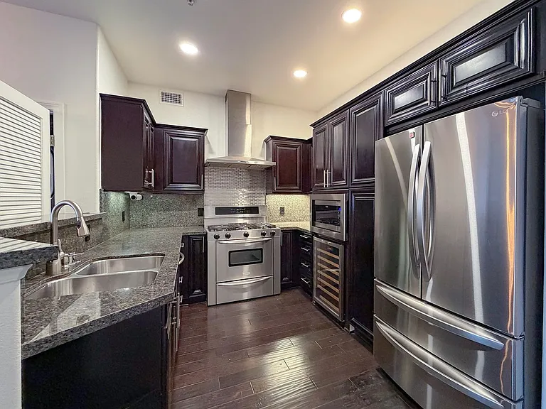 3750 Santa Rosalia Dr #601 — Photo 2
