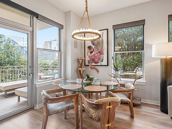 3rd image of 2323 N Houston St APT 204