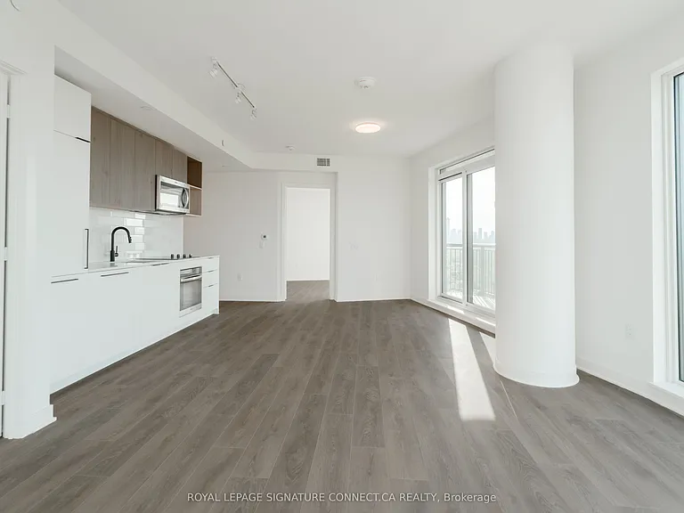 1185 Dupont St #1610 — Photo 4