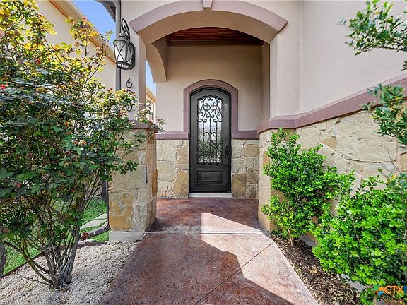 2nd image of 600 Samaripa St