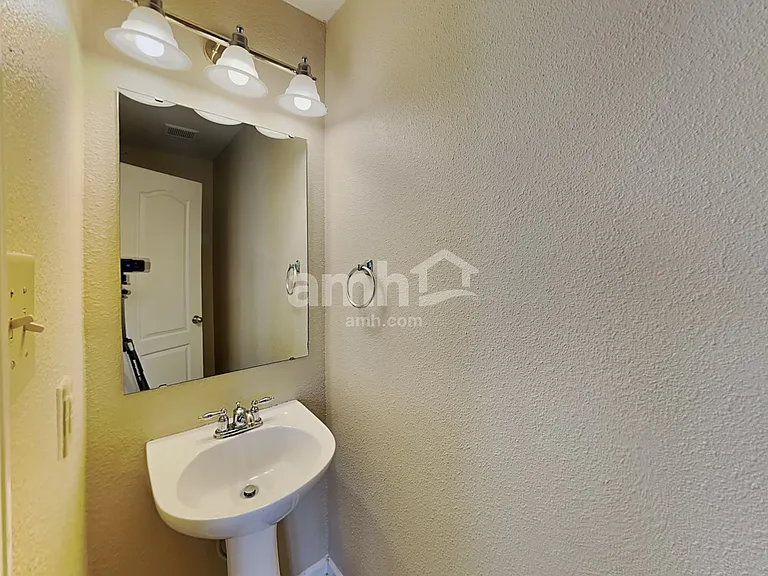 4148 Kellybrook Dr — Photo 10