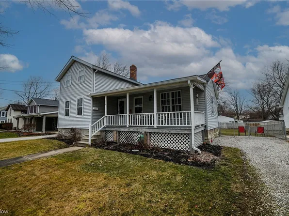 114 Johns St, Wellington, OH 44090