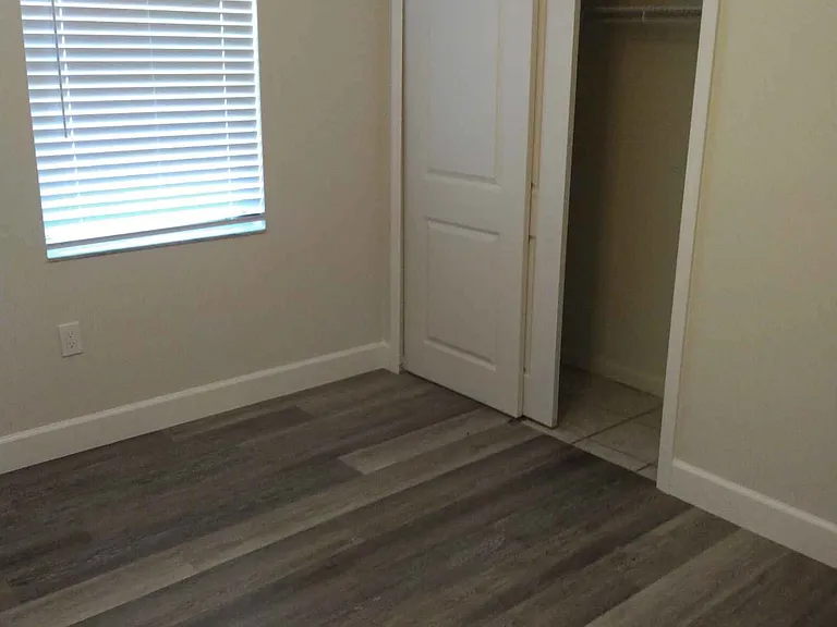 33 Observation St — Photo 12