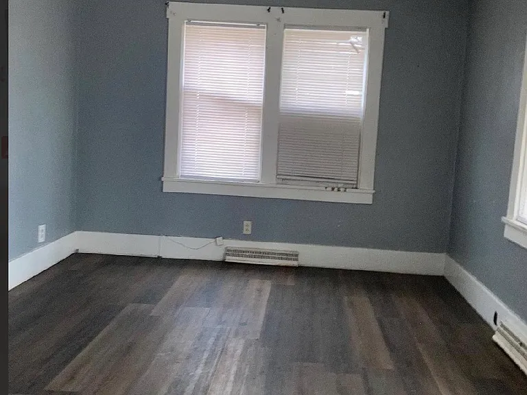 1751 E Johns Ave — Photo 8