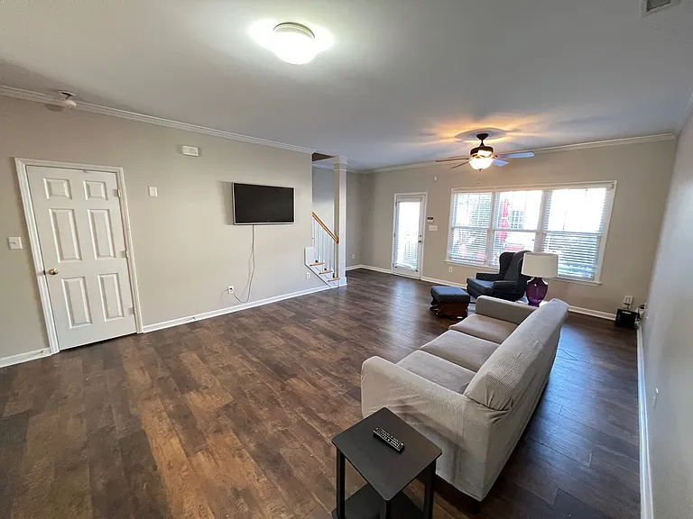 50303 Governors Dr — Photo 14